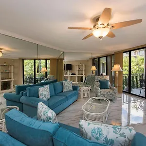  Apartment Paradise Found
